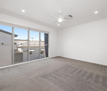 70A Riding Road, Hawthorne, Qld 4171 - Photo 4