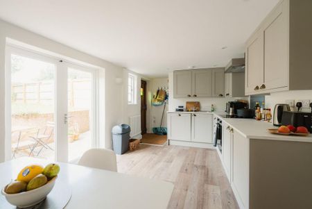 4 bedroom cottage to rent - Photo 4