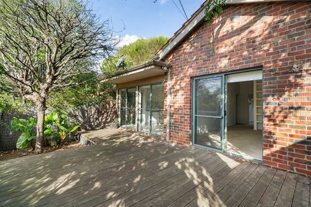 1/1077 Toorak Road, Camberwell - Photo 5