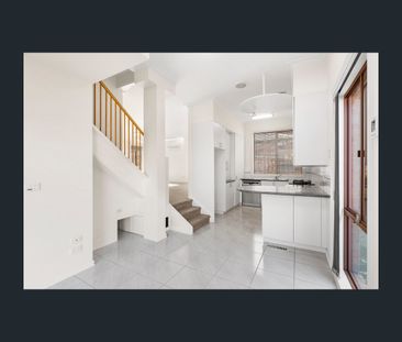11 Merlin Street, Doncaster, Vic 3108 - Photo 4