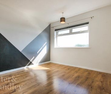 3 bedroom terraced house to rent - Photo 6