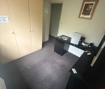 Hawthorn East - Photo 5