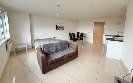 3-05 The Obel, 62 Donegall Quay, BELFAST, BT1 3NG - Photo 3