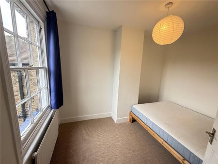 3 bedroom terraced house to rent - Photo 4