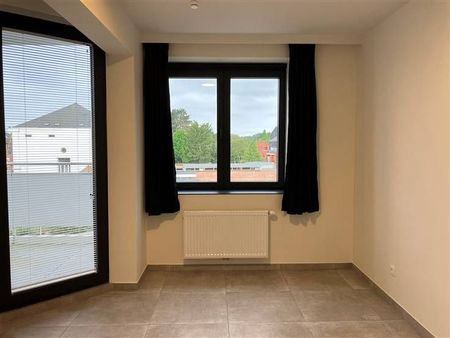 Appartement te huur - Foto 3