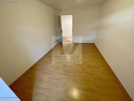 **Ihr neues Zuhause wartet: 4-Raum-Wohnung mit Komfort-Badezimmer und großzügigem Wohnambiente!** - Photo 5