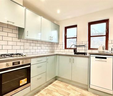 2 bedroom maisonette to rent - Photo 1