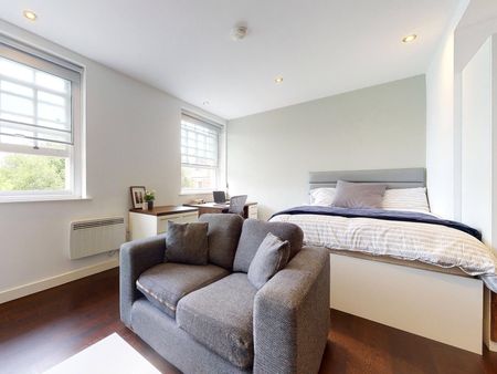 Apt 29, Park Square Residence - Photo 4