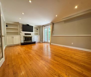 For Lease - 22 BARTLEY Crescent, Barrhaven, Ontario - Photo 3
