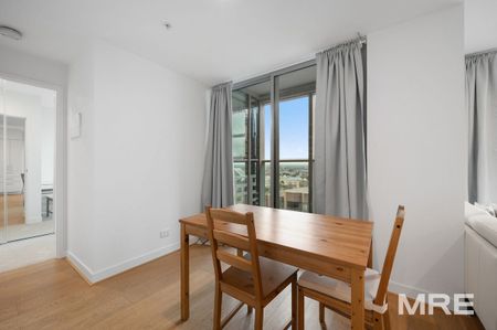 2304/36 La Trobe Street, Melbourne - Photo 3