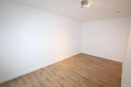 46 Ainsworth Avenue, Belfast, BT13 3EN - Photo 5