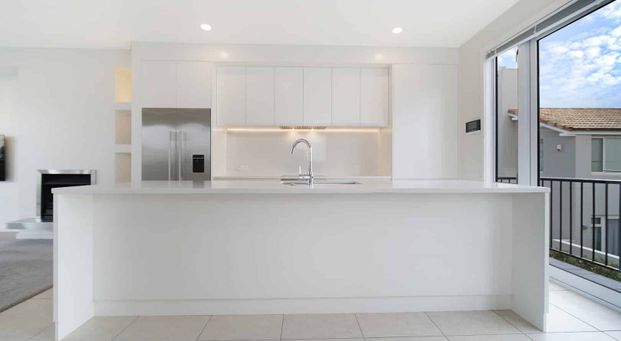 Upmarket Three-Bedroom Home Parnell - Photo 1