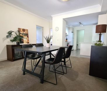 FULLY FURNISHED LARGE 3 BEDROOM - Fully Furnished & Equipped with a... - Photo 6