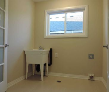 For Lease - 4266 Shuttleworth Drive, Niagara Falls, Ontario - Photo 5