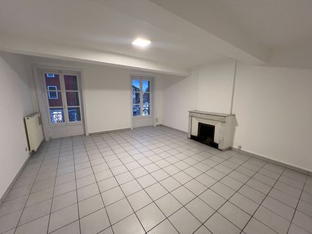 Location Appartement 4 pièces 133m² - Photo 2