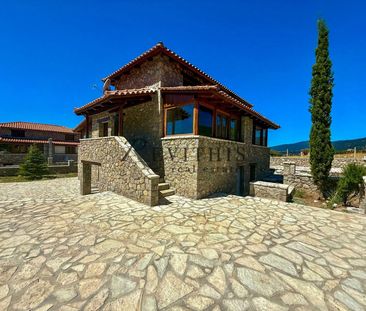 Μεζονέτα για ενοικίαση Καλύβια (Αράχωβα) - Photo 1