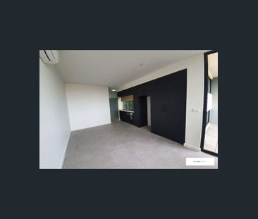 Perfectly located in the heart of Brunswick - Photo 4