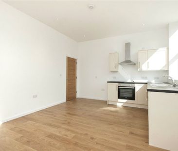 Townsend Court, 294 Hucknall Road, Nottingham, Nottinghamshire, NG5 - Photo 2