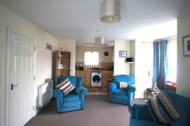 Weston-Super-Mare - Photo 1