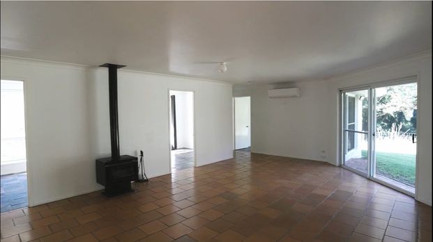 Charming Family Home in Upper Burringbar - Photo 1