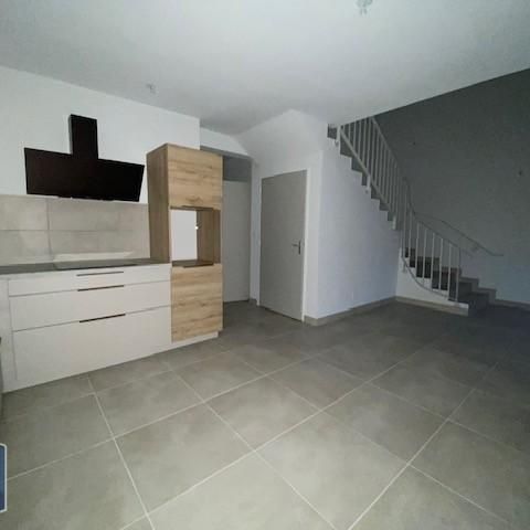 Location Maison 4 pièces 86m² LE TAMPON 97430 - Photo 1