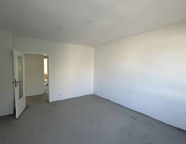 3-Zimmer noch frei, will mich denn keiner? - Photo 1