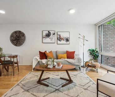 Entertainers pad, in the heart of Melbourne - Photo 4