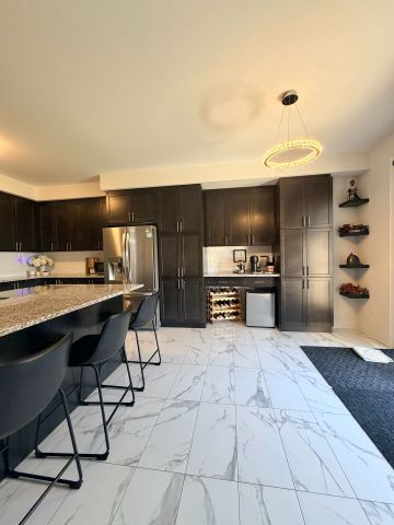 For Lease - 94 Wamsley Crescent, Clarington, Ontario - Photo 4