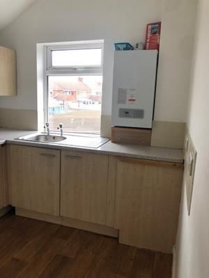 1 bedroom house to rent - Photo 2