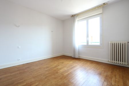 Location Appartement 4 pièces 94m² - Photo 2
