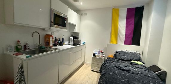 1 bedroom flat to rent - Photo 2
