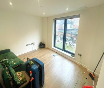 Studio to rent - Photo 2