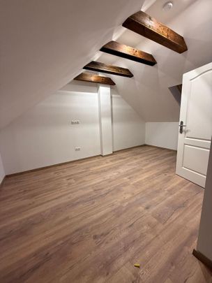 Kernsanierte 3 Zimmer-Wohnung mit Balkon in Erle - Photo 1