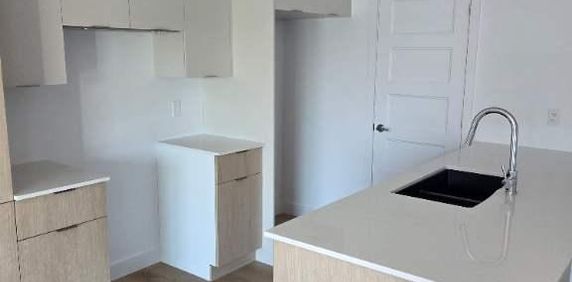 ✨ LOGEMENTS NEUFS 5 ½ HAUT DE GAMME À LOUER – À PARTIR DE 1595$/MOIS ✨ - Photo 2