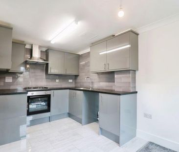 2 bedroom maisonette to rent - Photo 5