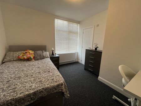 1 bedroom house share to rent - Photo 2