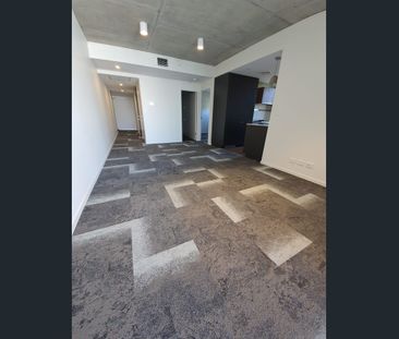 PREMIUM WEST END LIVING IN BRISBANE STATE HIGH CATCHMENT - Photo 2