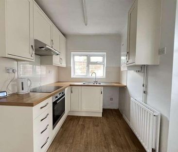 Gorringe Road, Salisbury, SP2 - Photo 4