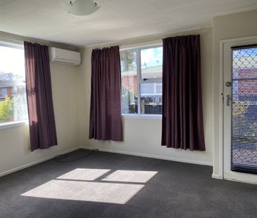 Cosy 2 Bedroom Home in Clouston Park - Photo 1