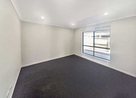 3 Ellis Street, Thornton - Photo 4