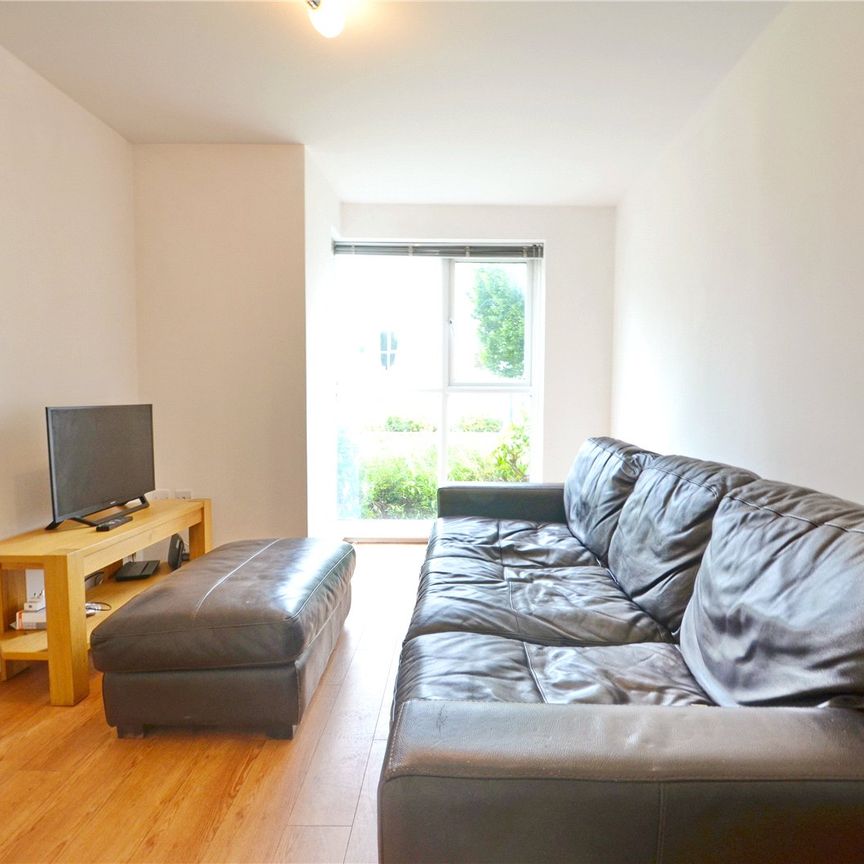 Long Down Avenue, Cheswick Village - Photo 1