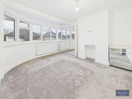 3 bedroom semi-detached house to rent - Photo 3