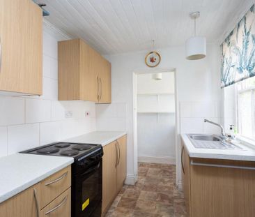 2 bedroom detached house to rent - Photo 5