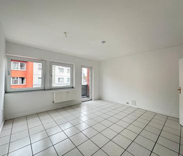 BITTE ANRUFEN 2-Zimmer-Whg. mit Küche und Balkon - Foto 1