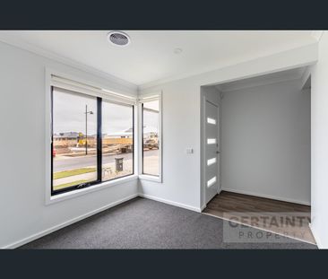 15 Atherton St,, Beveridge, Vic 3753 - Photo 6