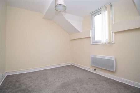 Illingworth Street, Ossett, WF5 - Photo 3