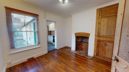 2 bedroom semi-detached house to rent - Photo 3