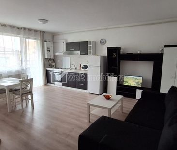 Inchiriere 2 camere Floresti, finisat modern, etaj intermediar, par... - Photo 1