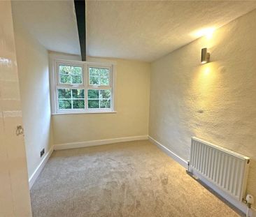 4 bedroom detached house to rent - Photo 4