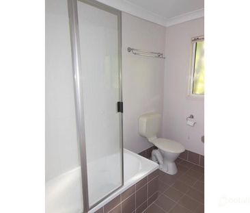 Modern Townhome conveniently located - Photo 4